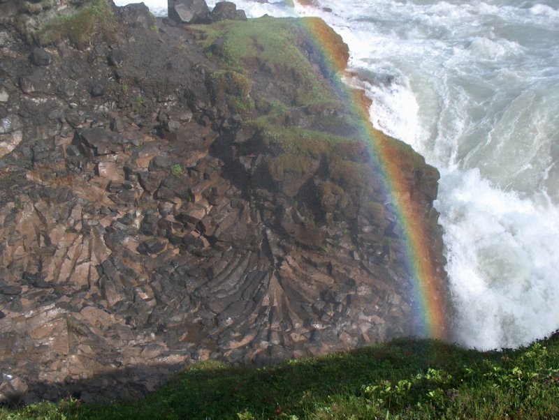 gullfosswatervalenbasaltformaties.jpg